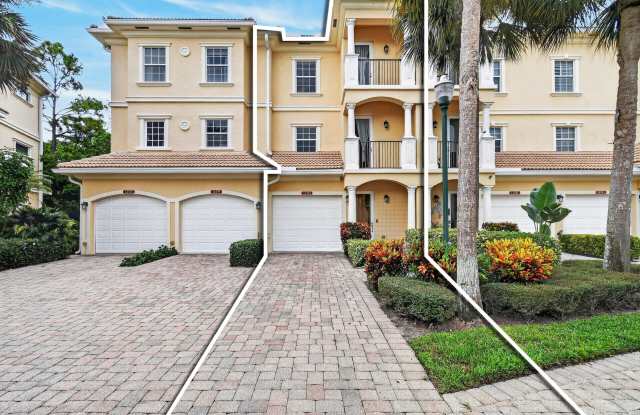 12583 SE OLD CYPRESS Drive Gallery 2