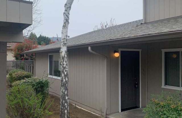 2152 NW N Hill Dr photos photos