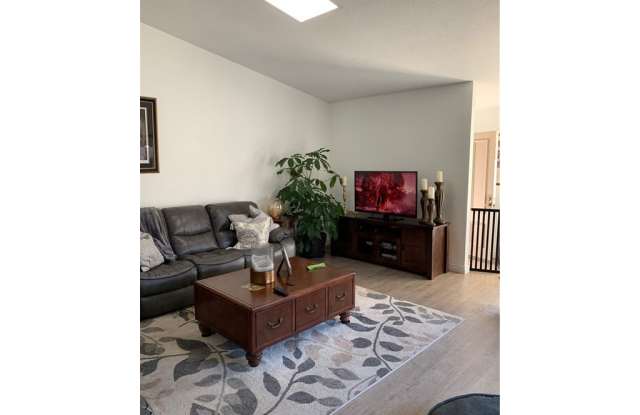 8932 Modesto Circle Gallery 2