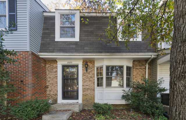 8653 Bent Arrow Court - 1 - 8653 Bent Arrow Court, Newington Forest, VA 22153 8653 Bent Arrow Court - 1 - 8653 Bent Arrow Court, Newington Forest, VA 22153