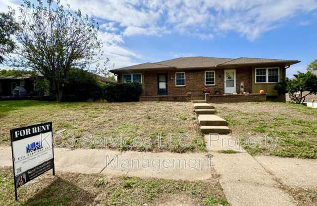1023 SW Kingscross Rd photos photos