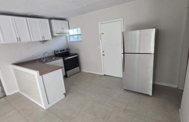 5919 Oaklane Drive Gallery 4