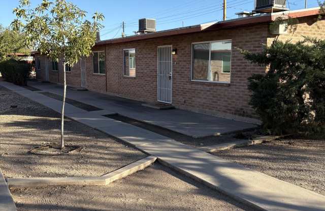 203 East Glenn Street photos photos