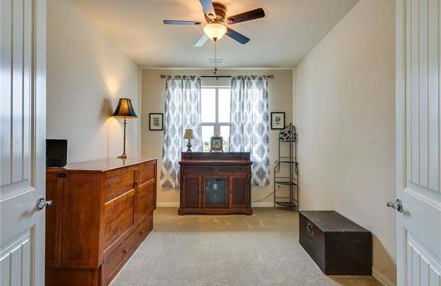 12521 Gritstone Drive Gallery 4