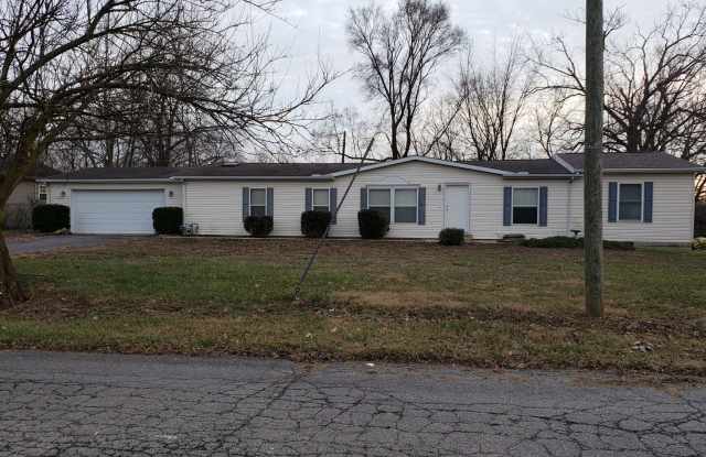 Spacious 4-bedroom, 2 bath, 2 car garage with huge yard. photos photos