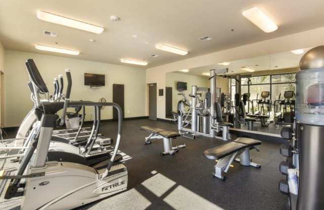 Shangri La Apartments photos photos