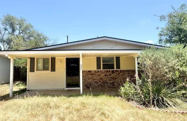 224 N Oxford Ave photos photos