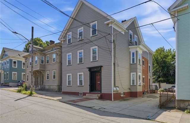 179 Transit Street Gallery 4
