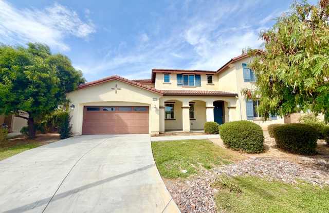 Spacious 4 Bedroom Home in The Lakes Gated Community with SOLAR, Open-Concept Living & Loft photos photos