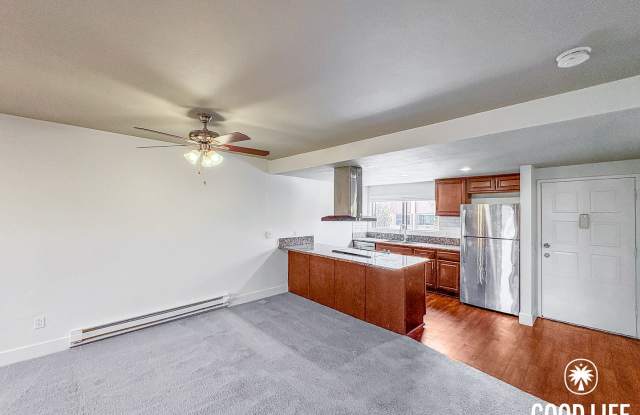SD: 2BD/1BA Condo in Lake Murray with Community Pool, Private Balcony & Reserved Parking photos photos