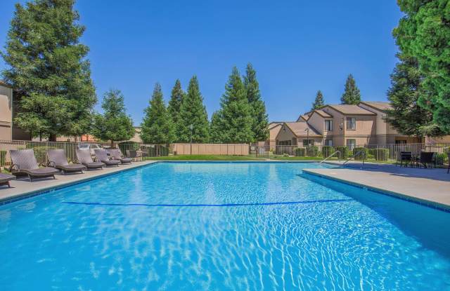 Renaissance Apartments photos photos