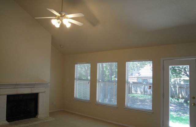 8021 Luling Ln Gallery 4