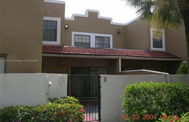 10525 SW 153rd Ct photos photos