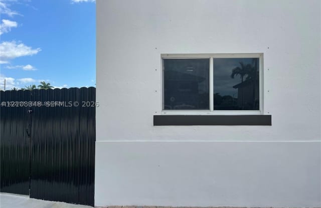16101 SW 141st Ave Gallery 2