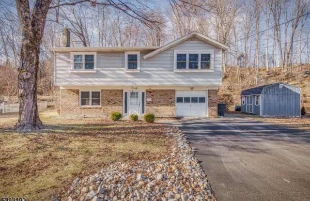 20 Donald Ave - 20 Donald Avenue, Newton, NJ 07860