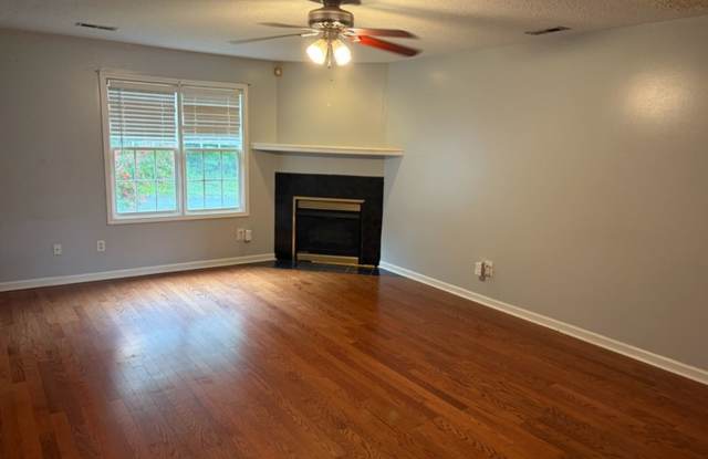 North Johnson City condo Gallery 3