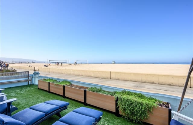 532 The Strand - 532 The Strand, Hermosa Beach, CA 90254