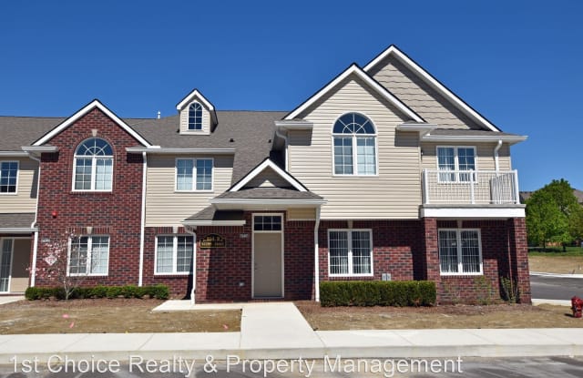56391 Newport - 56391 Newport Dr, Macomb County, MI 48316