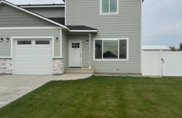 Beautiful New Duplex for Rent in Ephrata Gallery 3