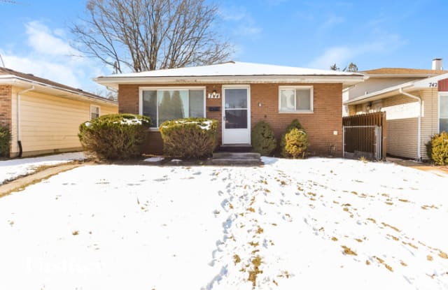 744 Newell Avenue photos photos