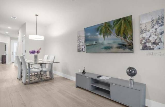 17350 BLESSING Drive Gallery 4