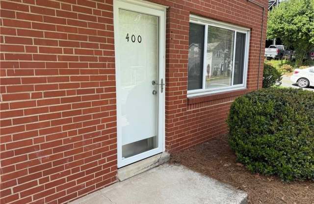 400 Lockland Avenue Gallery 2