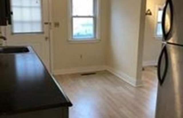 17 Jennifer St Gallery 2