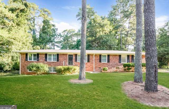 418 Smyrna Powder Springs Road SW photos photos