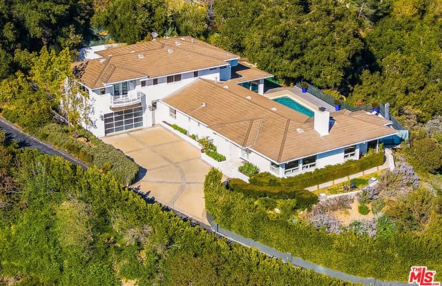 2547 Hutton Dr - 2547 Hutton Drive, Los Angeles, CA 90210
