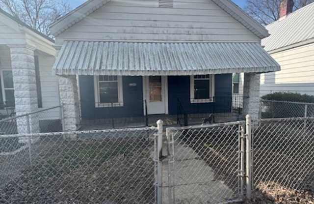 1245 E. Illinois St. Evansville, IN. 47711 photos photos