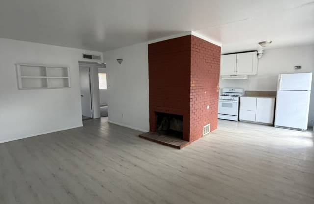 1510 Amherst Dr. SE - 1510 Gallery 4