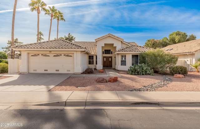 14543 W BISON Path - 14543 West Bison Path, Surprise, AZ 85374