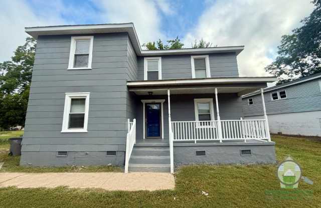1206 West Bramlett Road photos photos