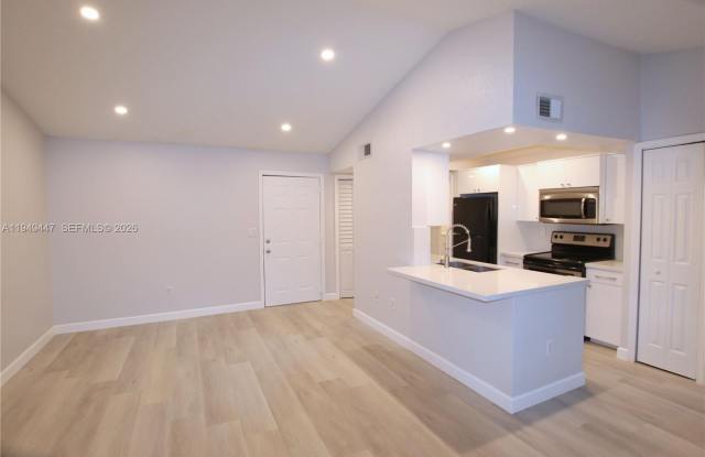 10681 SW 156th Pl photos photos