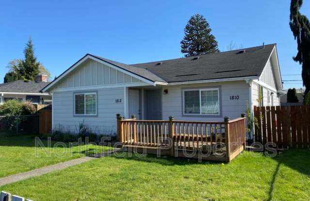 1812 5th St - 1812 5th Street, Marysville, WA 98270