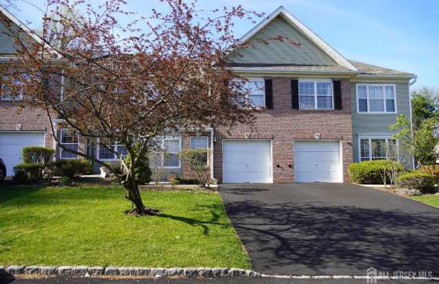 102 Wellington Park Drive Gallery 2