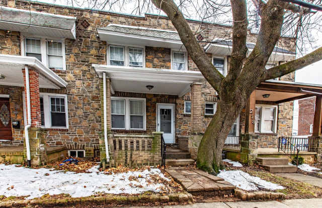 3 bedroom, 1 bath charming townhome in Wilmington photos photos