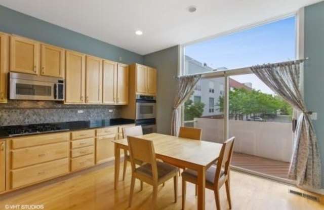 1745 W Wellington Gallery 2