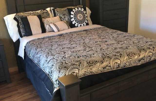 8222 Evelyne Circle Gallery 3