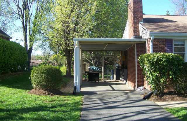 6533 CHESTERFIELD AVENUE Gallery 2