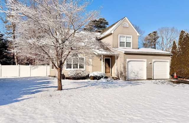 354 BRIAR Drive photos photos