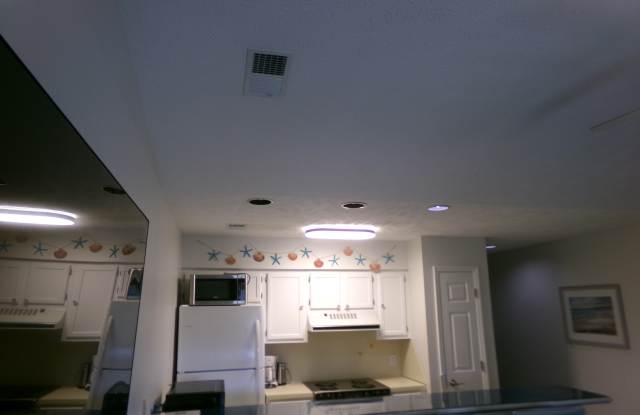 4262 Pinehurst Circle S-8 - 1 Gallery 3