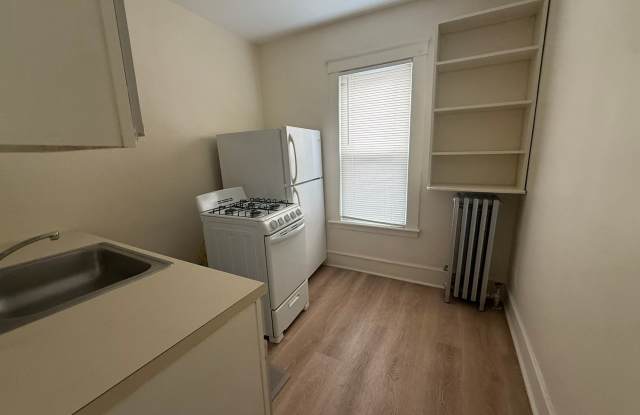 Quaint Apartment In Commuters Dream Gallery 1