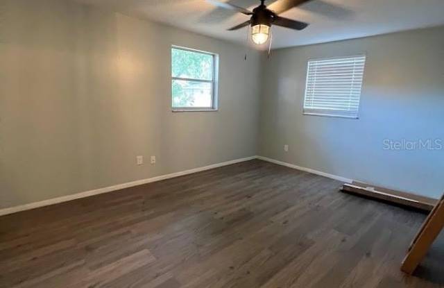 326 E PALMETTO Avenue Gallery 2