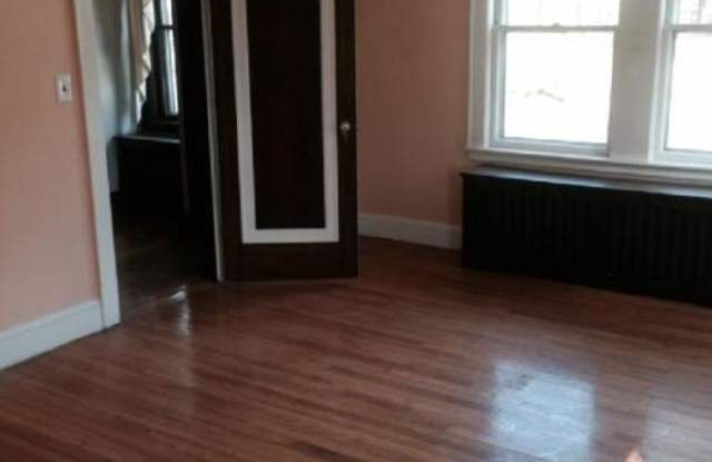 128 Lake Gallery 2