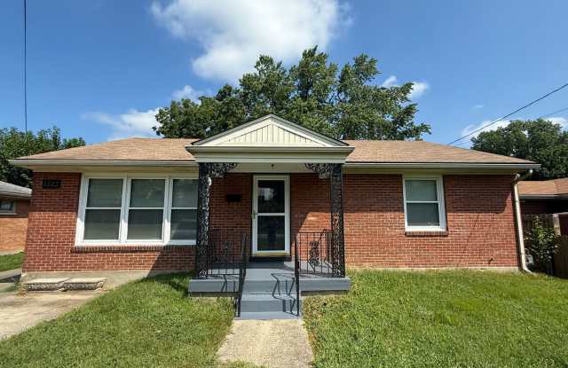 Cloverport Neighborhood! Dixie close to Watterson Expressway photos photos