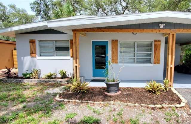3919 Luverne Street - 3919 Luverne Street, Fort Myers, FL 33901