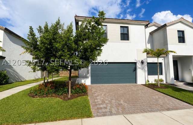23068 SW 129th Pl photos photos
