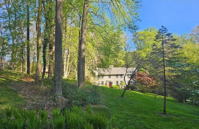 14 BARBERRY LANE photos photos