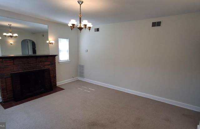 8102 GARLAND Avenue unit: 1 Gallery 3